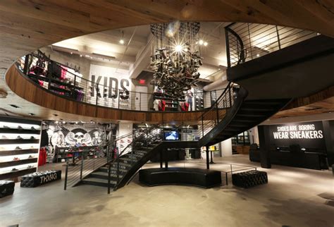 Converse flagship store - Converse Flagship Stores Let's stay in touch. When you join the Converse email list, you’ll be the first to hear about our latest drops, collaborations, promotions and …